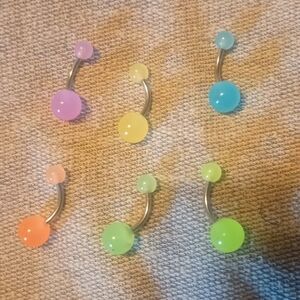 Lot of 6 acrylic navel rings!